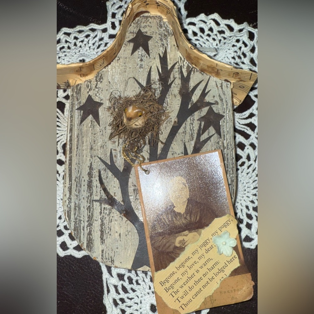 Rustic Wall Art with Tree, Bird and Stars